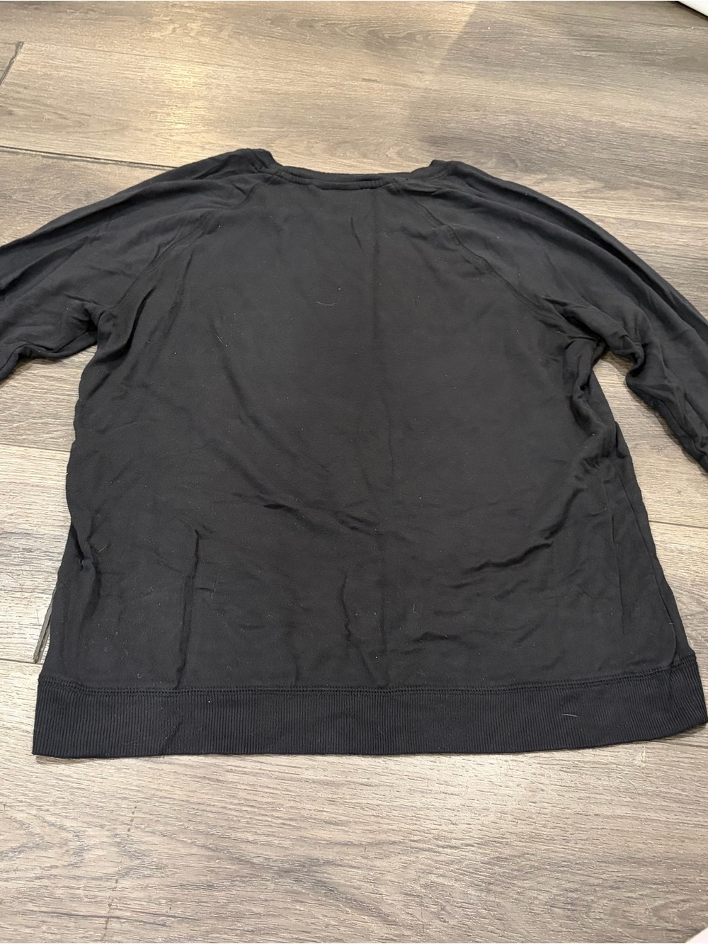 Athleta Black Long-Sleeve Crossover Hem Pullover - Picture 3 of 3